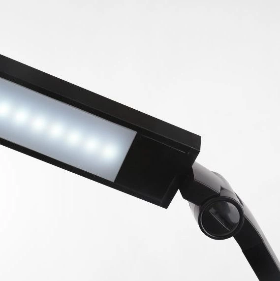 Lampa biurkowa LIGHT06 czarana z ładowarką indukcyjną